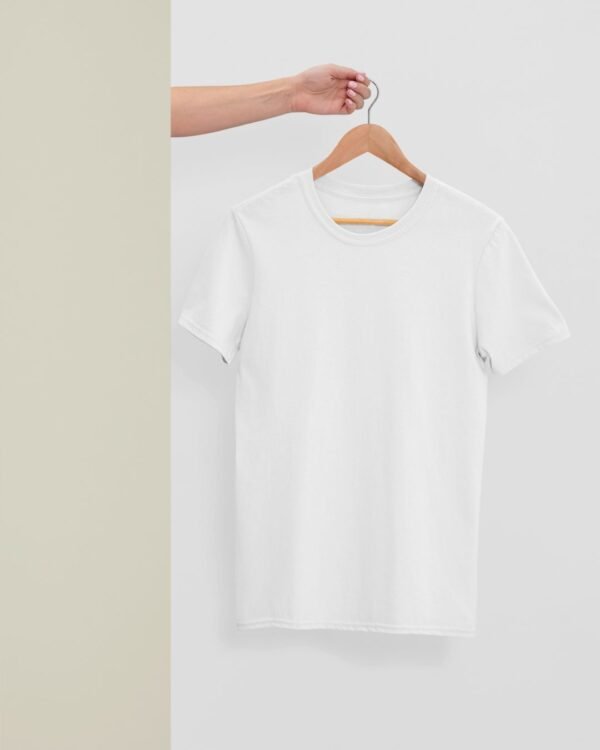 A PLAIN PRINTED REGULAR T SHIRT - Image 9